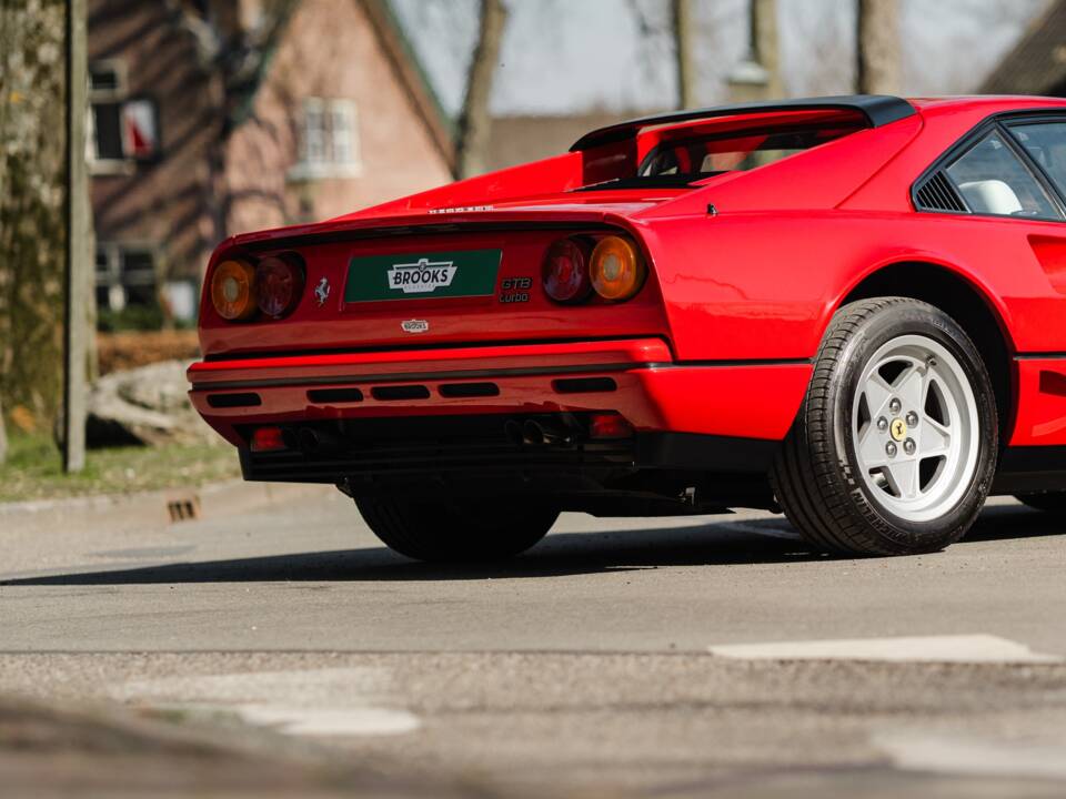 Bild 14/32 von Ferrari 208 GTB Turbo (1987)