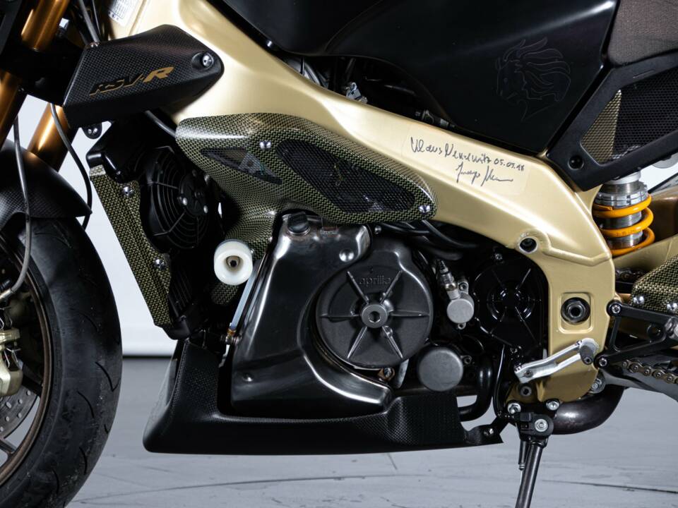 Bild 20/50 von Aprilia DUMMY (2002)
