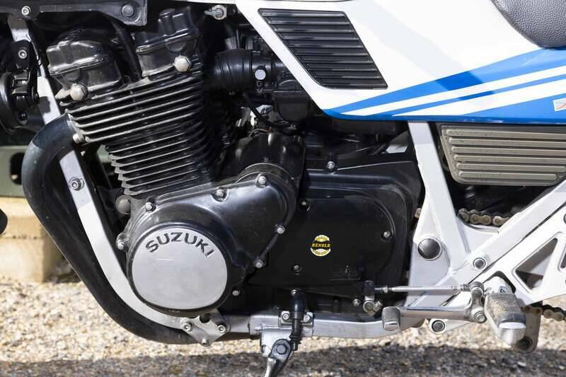 Bild 2/38 von Suzuki GSX 1100 EF (1985)