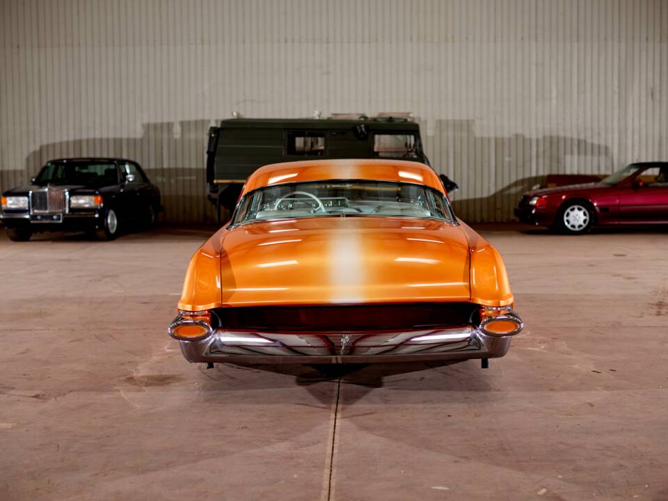 Image 7/34 of Lincoln Premiere Hardtop Coupé (1956)