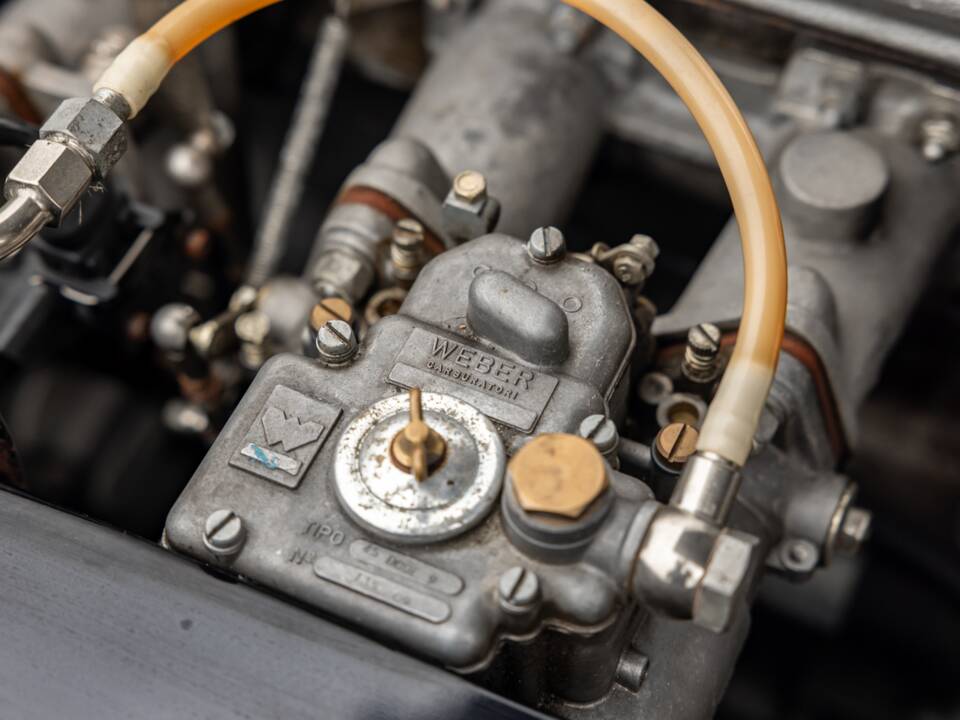 Immagine 71/74 di Aston Martin DB 5 Vantage (1964)