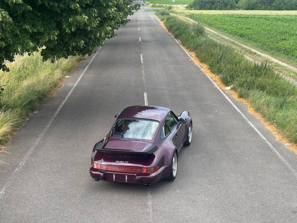 Bild 30/46 von Porsche 911 Turbo 3.6 (1993)