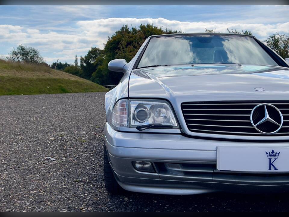 Afbeelding 4/42 van Mercedes-Benz SL 500 (1999)