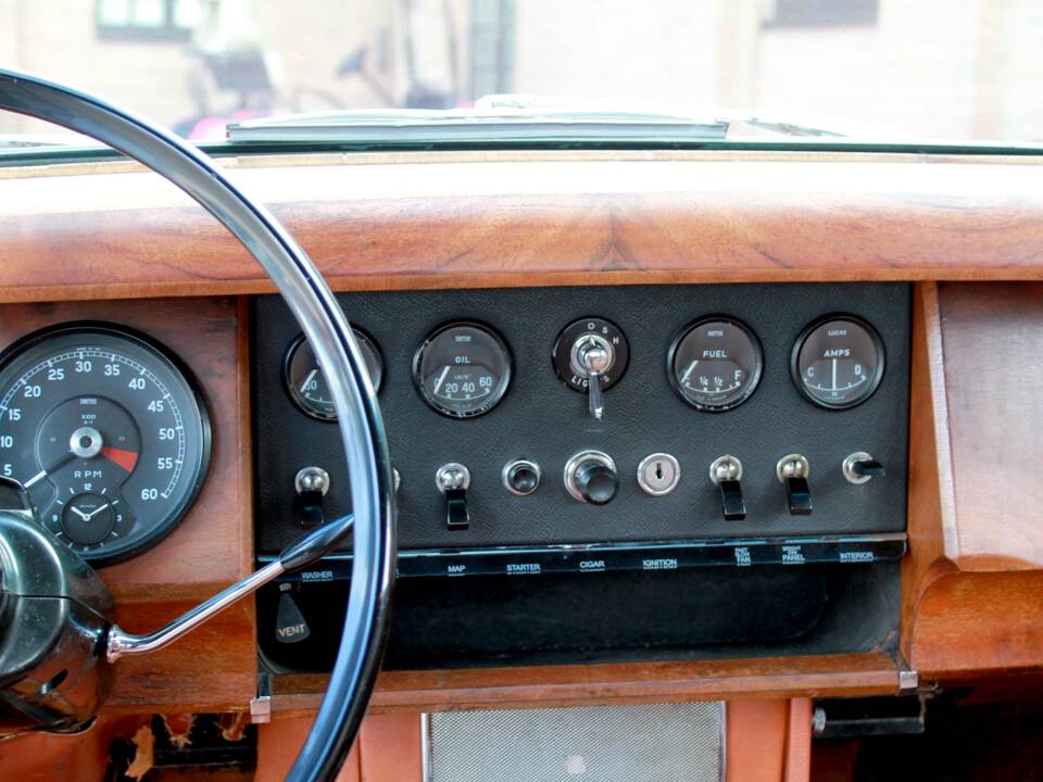 Bild 17/42 von Jaguar 240 (1968)