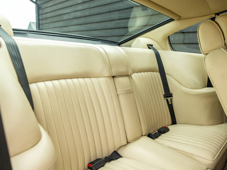 Bild 38/54 von Aston Martin V8 EFi (1987)