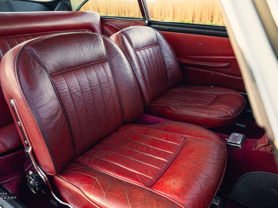 Bild 17/20 von Aston Martin DB 4 Vantage (1963)