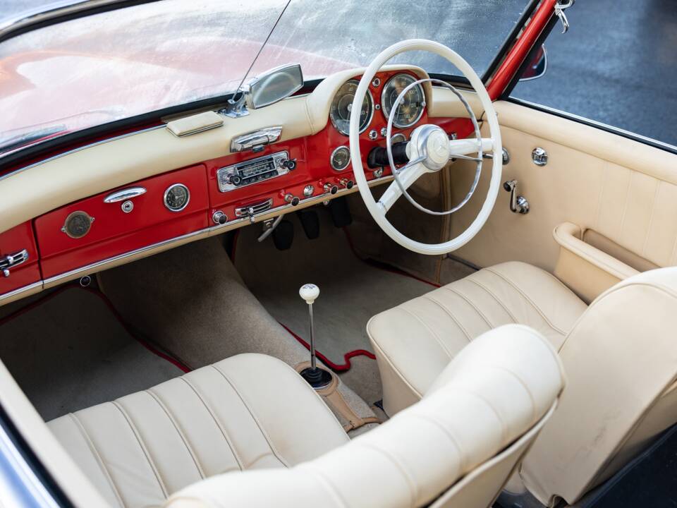 Imagen 4/46 de Mercedes-Benz 190 SL (1959)