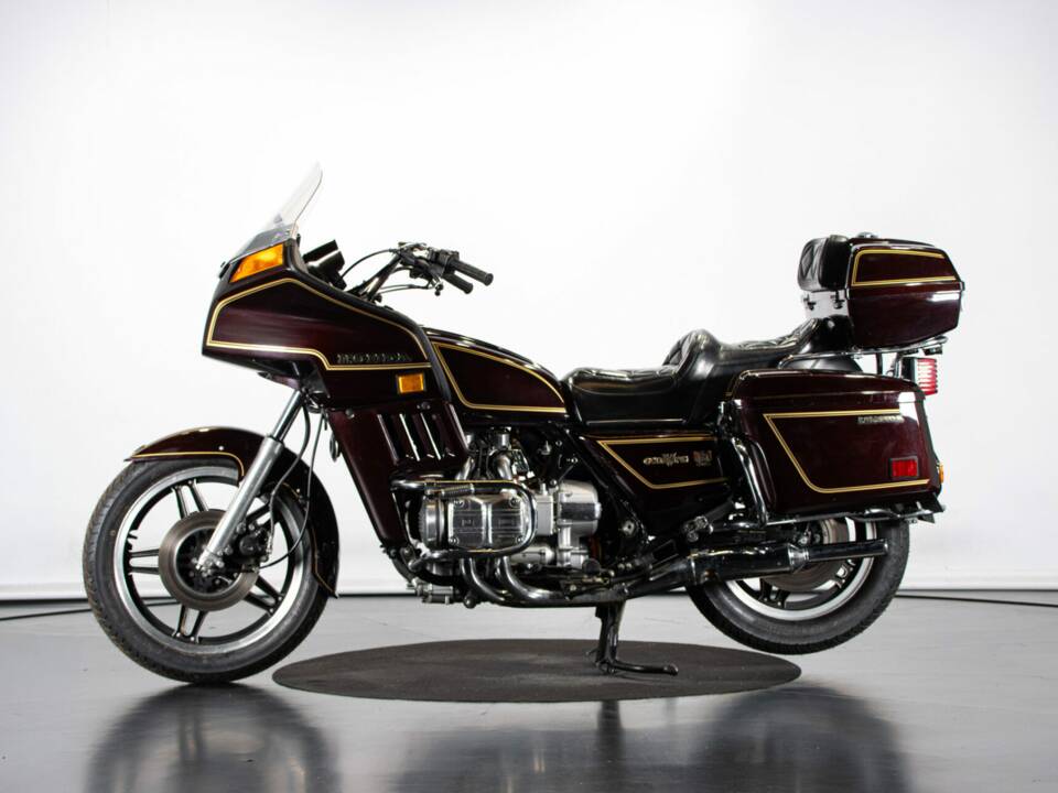 Immagine 1/50 di Honda GL 1100 Gold Wing (1981)