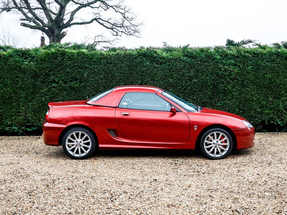 Image 9/37 of MG TF 135 (2005)