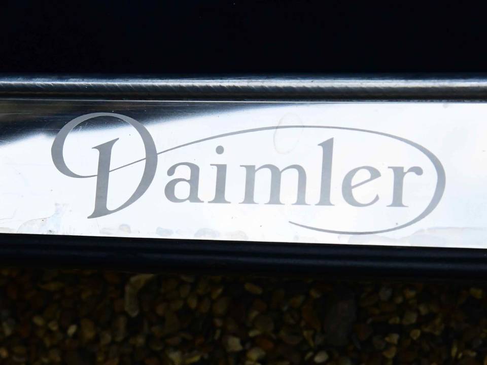 Image 39/44 de Daimler V8-250 (1968)