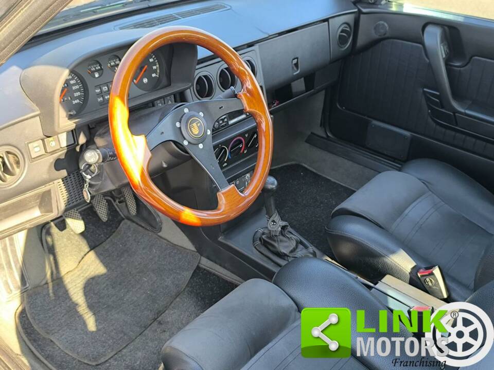 Image 3/10 de Alfa Romeo 33 1.7 16v QV (1991)