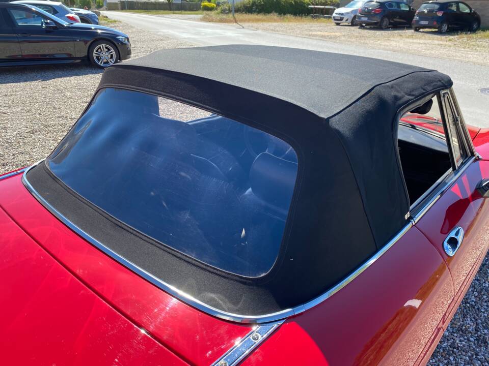 Image 42/56 of Alfa Romeo 2.0 Spider (1986)