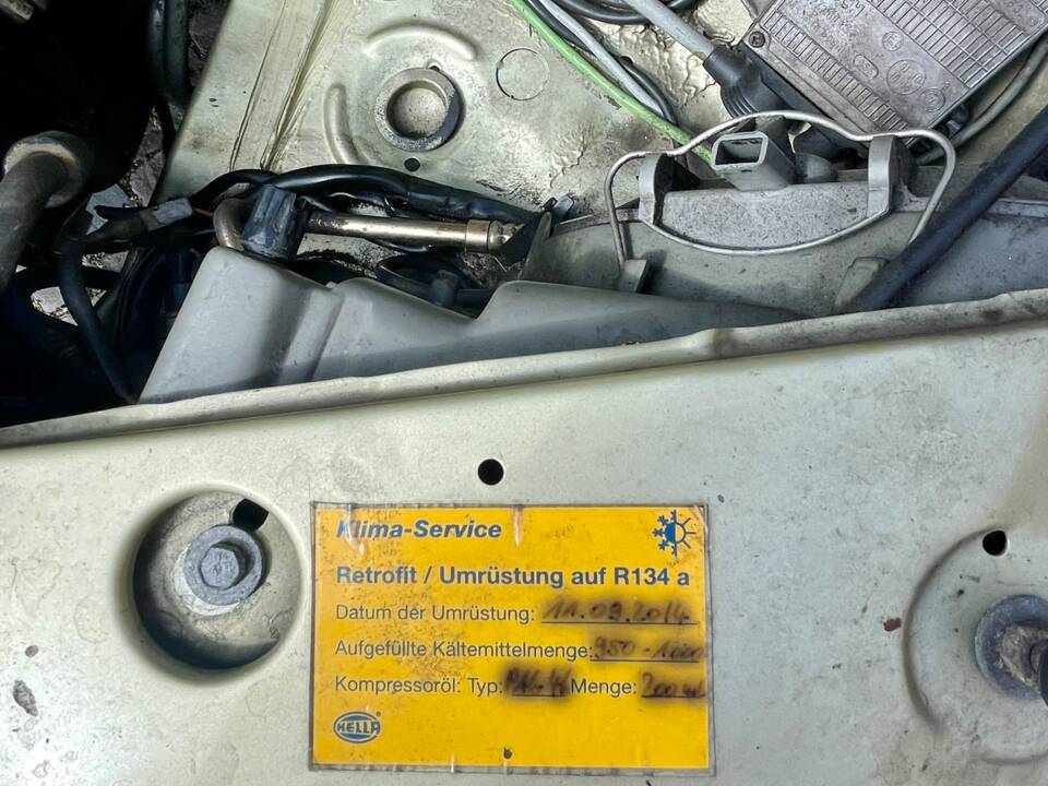 Bild 2/65 von Mercedes-Benz 380 SEC (1983)