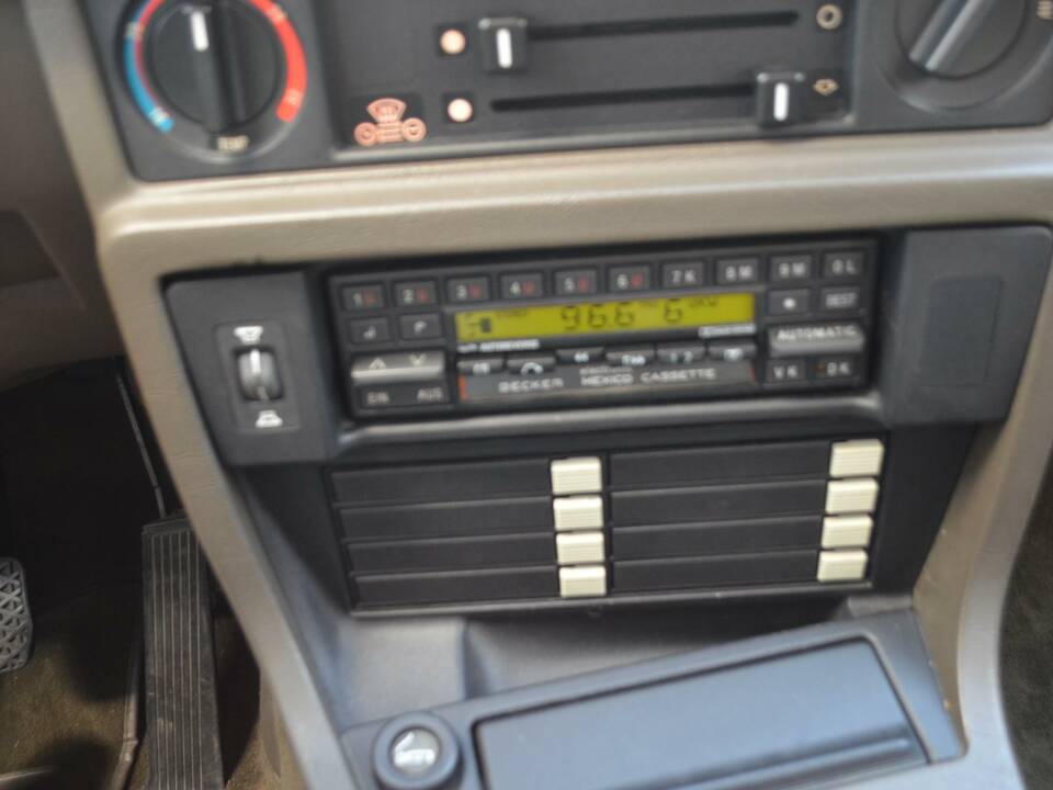 Bild 24/40 von BMW 524td (1985)