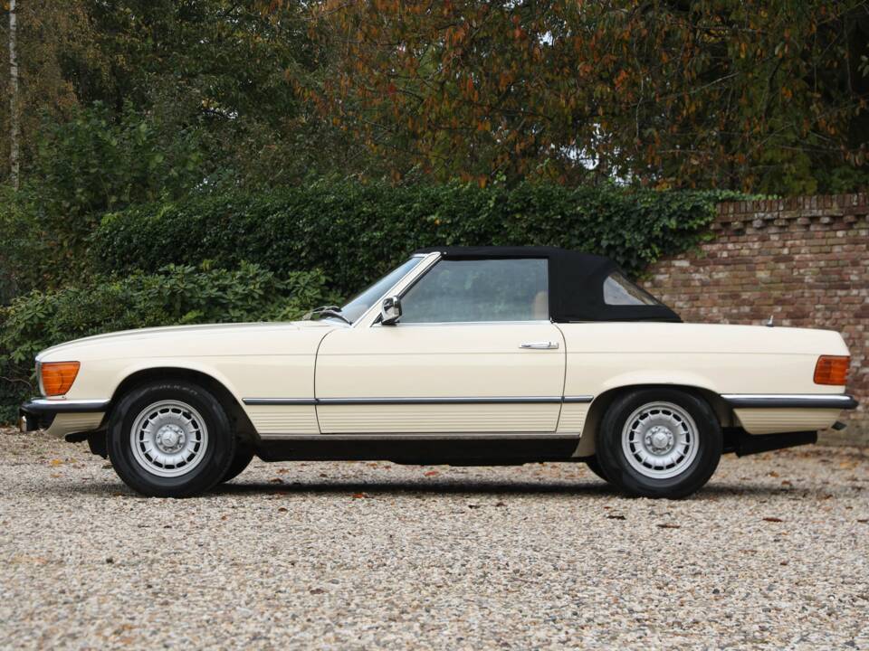 Imagen 22/50 de Mercedes-Benz 280 SL (1976)