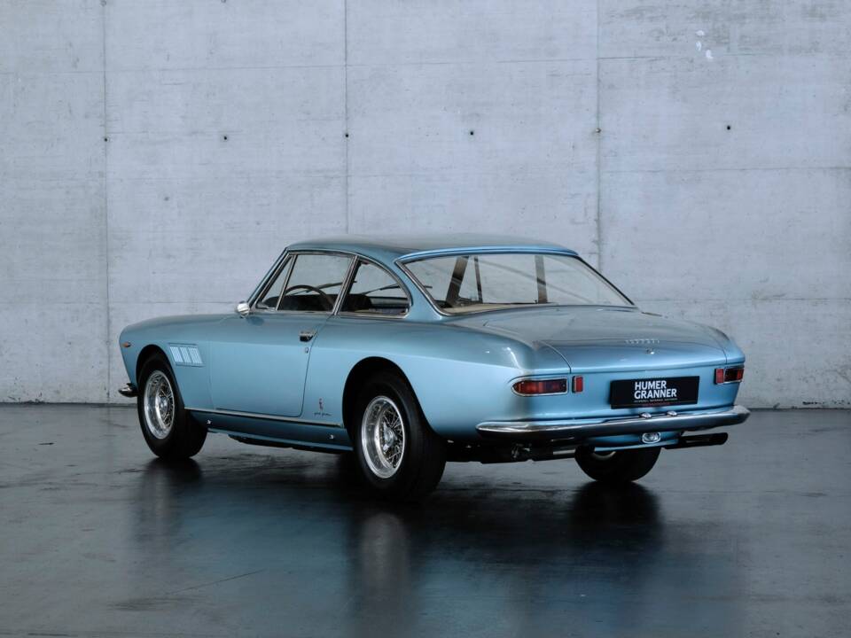 Image 6/50 of Ferrari 330 GT 2+2 (1964)