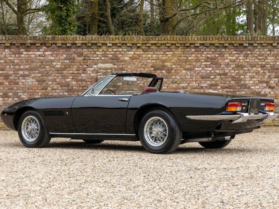 Imagen 2/50 de Maserati Ghibli Spyder (1968)