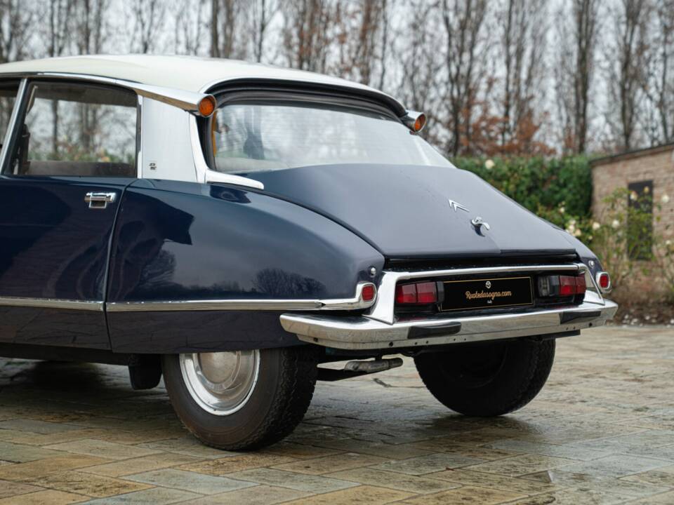 Bild 19/50 von Citroën DS 20 (1972)