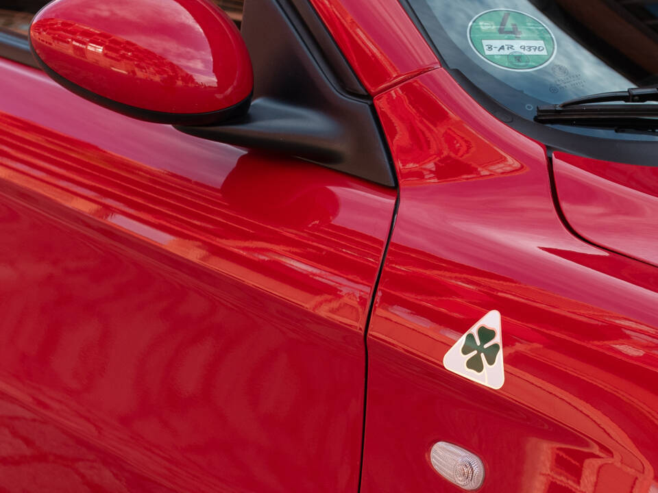Afbeelding 8/40 van Alfa Romeo GT 2.0 JTS (2004)