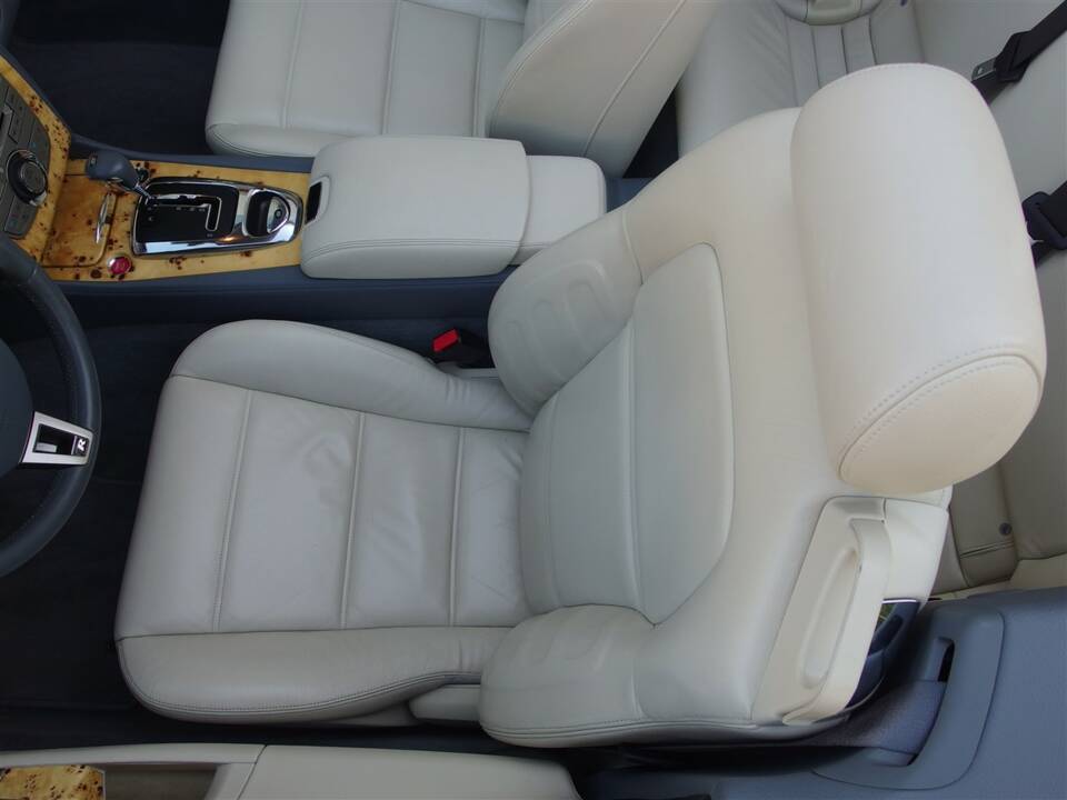 Bild 33/100 von Jaguar XKR (2008)