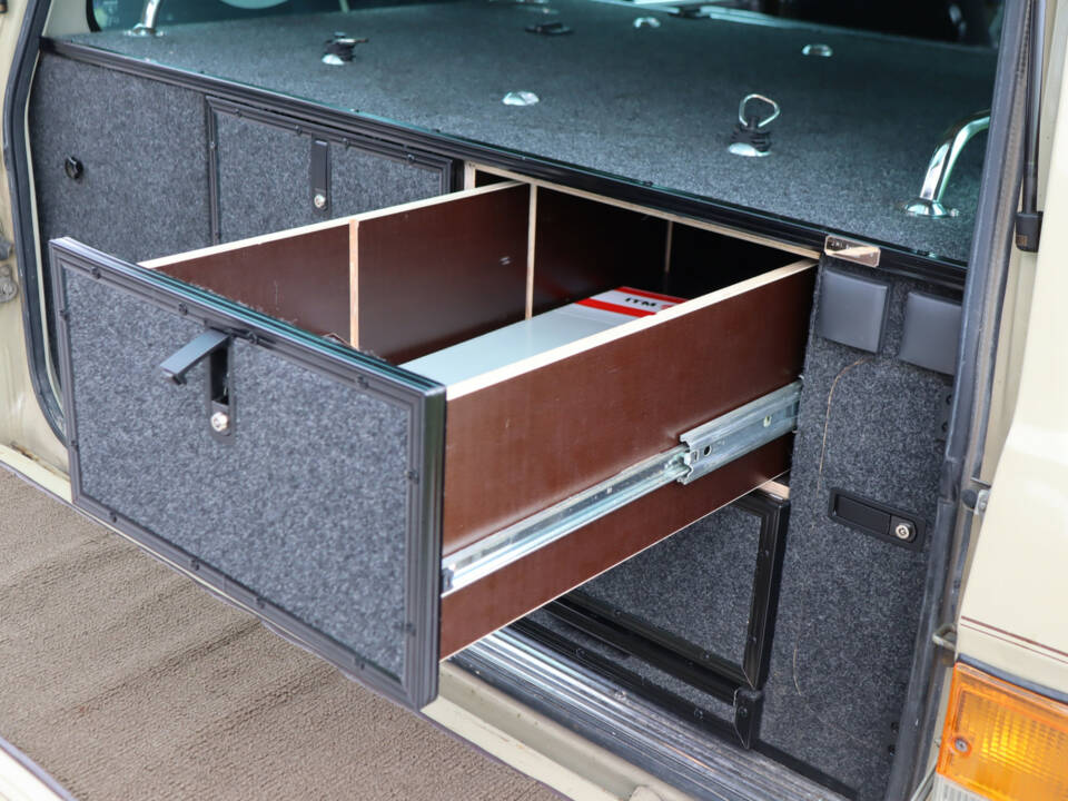 Bild 14/50 von Toyota Land Cruiser FJ 60 (1984)