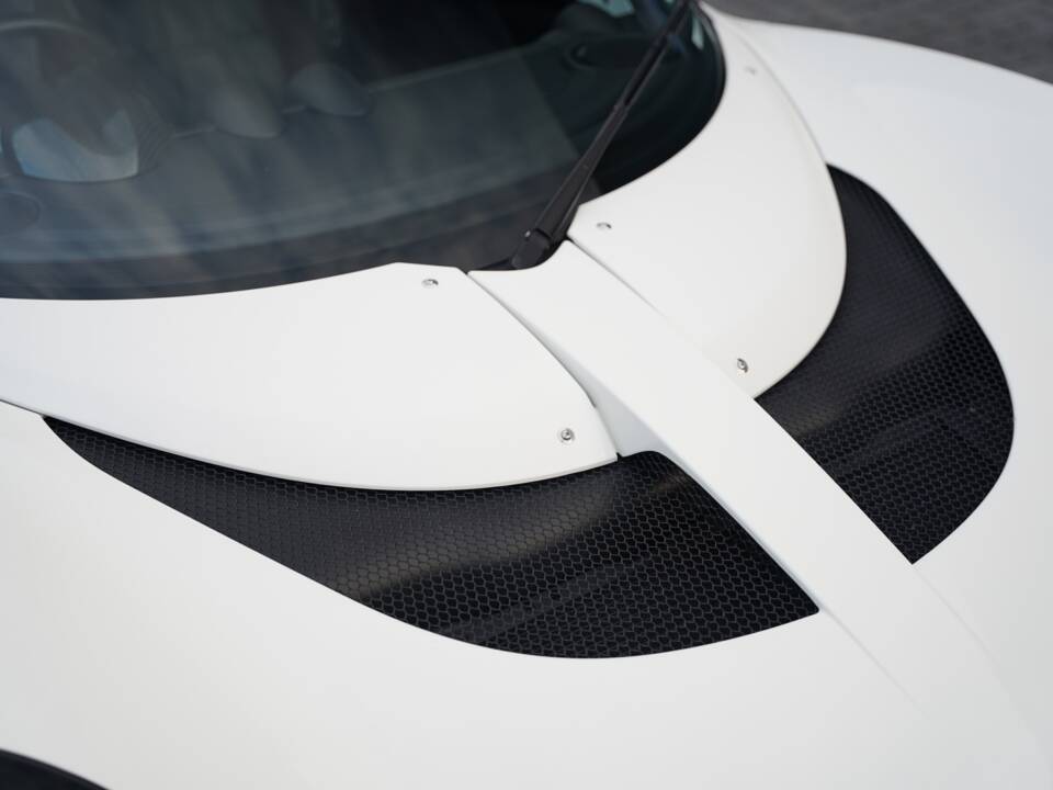 Image 35/50 of Lotus Exige S 240 (2010)