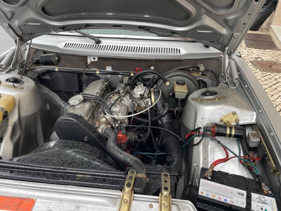 Imagen 8/12 de Volvo 244 GL D (1982)