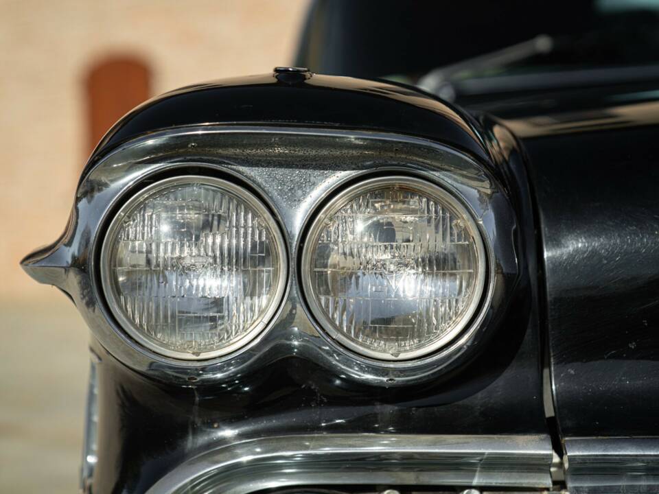 Imagen 25/50 de Cadillac 62 Sedan DeVille (1958)