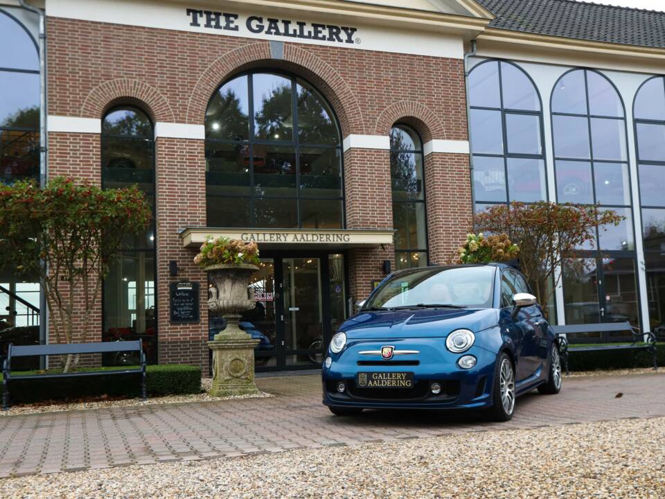 Image 7/50 of Abarth 595 Cabrio Italia (2011)