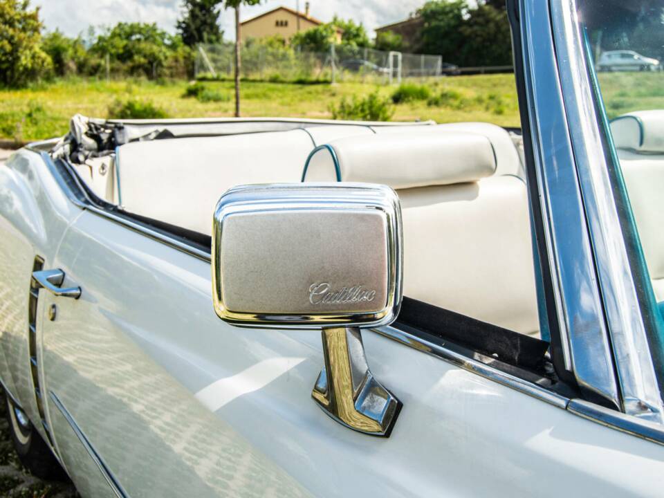 Afbeelding 15/19 van Cadillac Fleetwood Eldorado Convertible (1972)