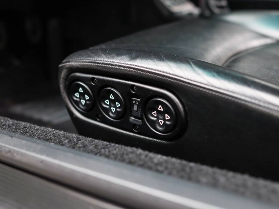 Bild 7/19 von Porsche 911 Carrera 4 (1996)