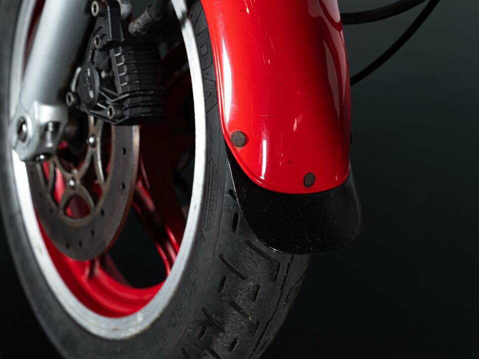 Image 11/33 of Moto Guzzi DUMMY (1990)