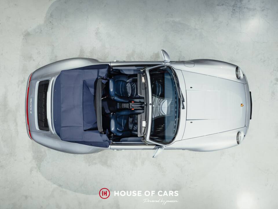 Image 6/25 de Porsche 911 Carrera 4 (1995)