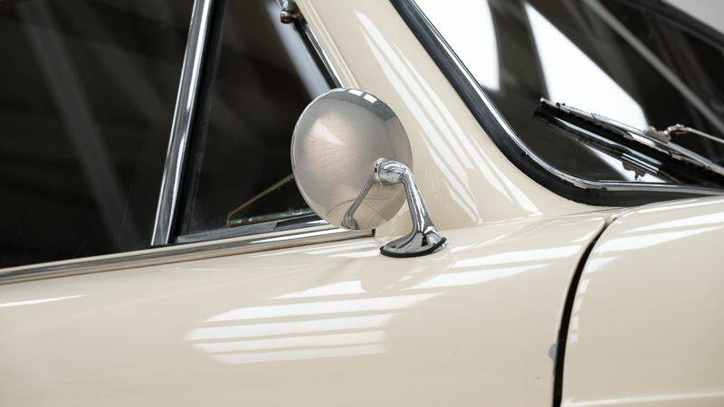 Afbeelding 14/15 van Aston Martin DB 2&#x2F;4 Mk III (1959)