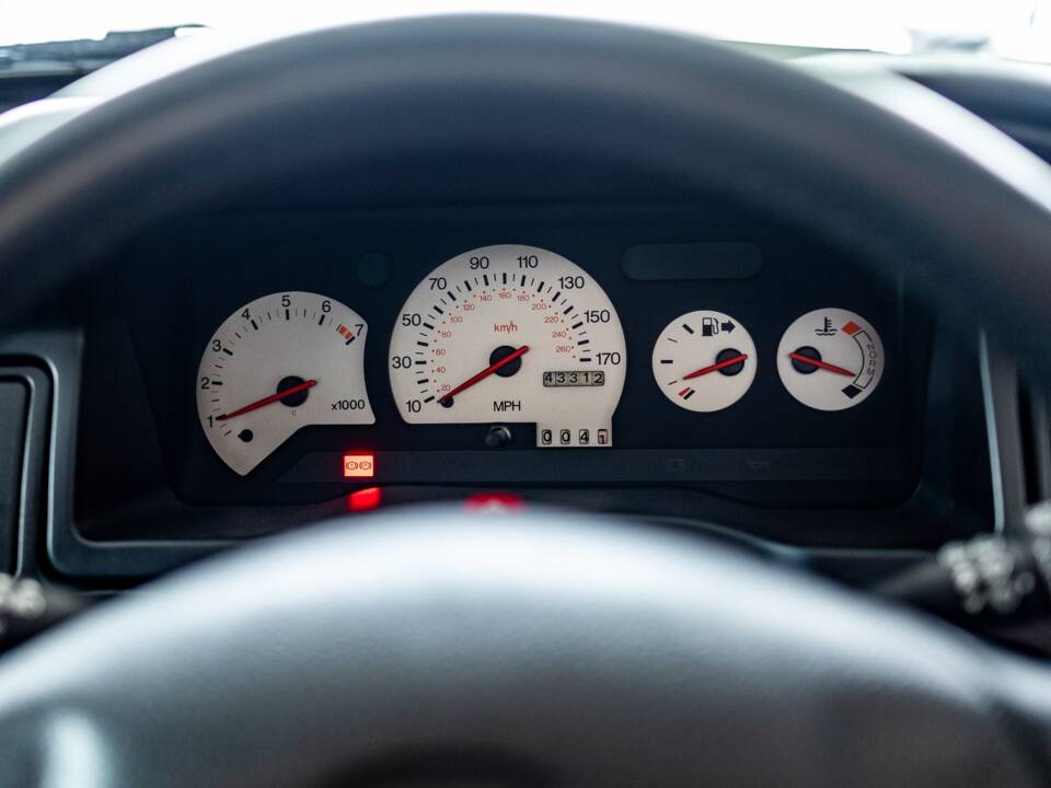 Image 20/43 de Ford Escort RS Cosworth (1996)