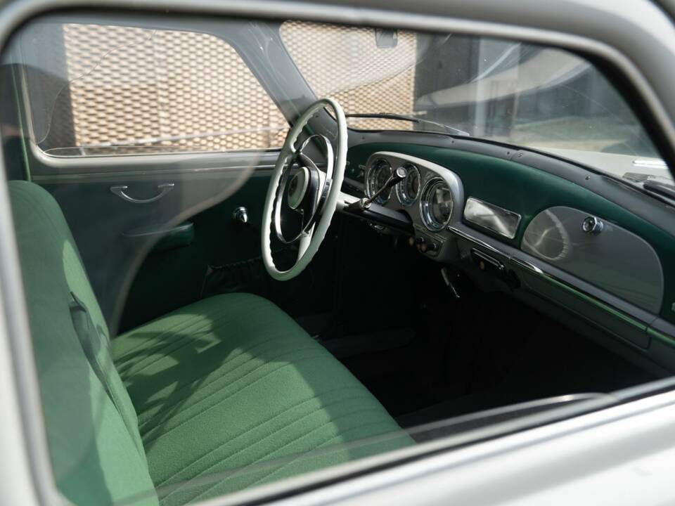 Image 33/54 de Alfa Romeo 1900 TI Super Berlina (1955)