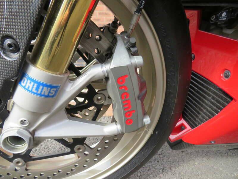 Bild 34/46 von Ducati 1098 R (2008)