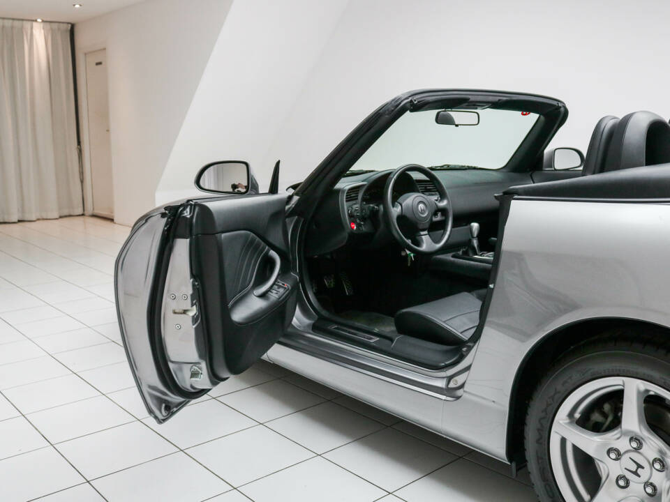 Bild 4/23 von Honda S 2000 (2001)