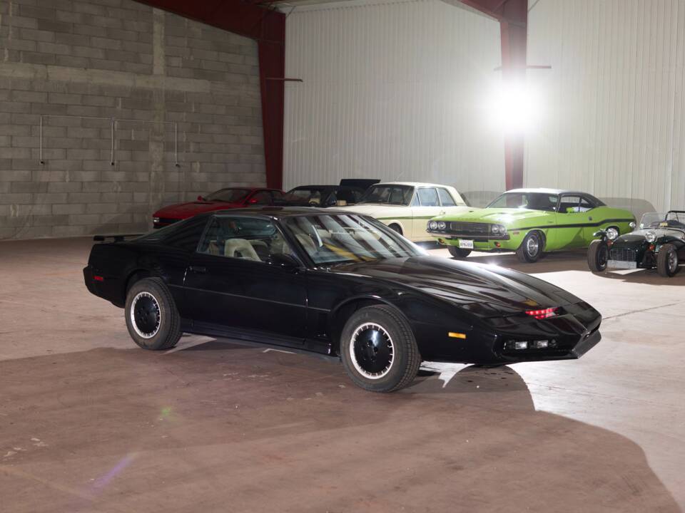 Obraz 5/63 pojazdu Pontiac Firebird TransAm (1984)