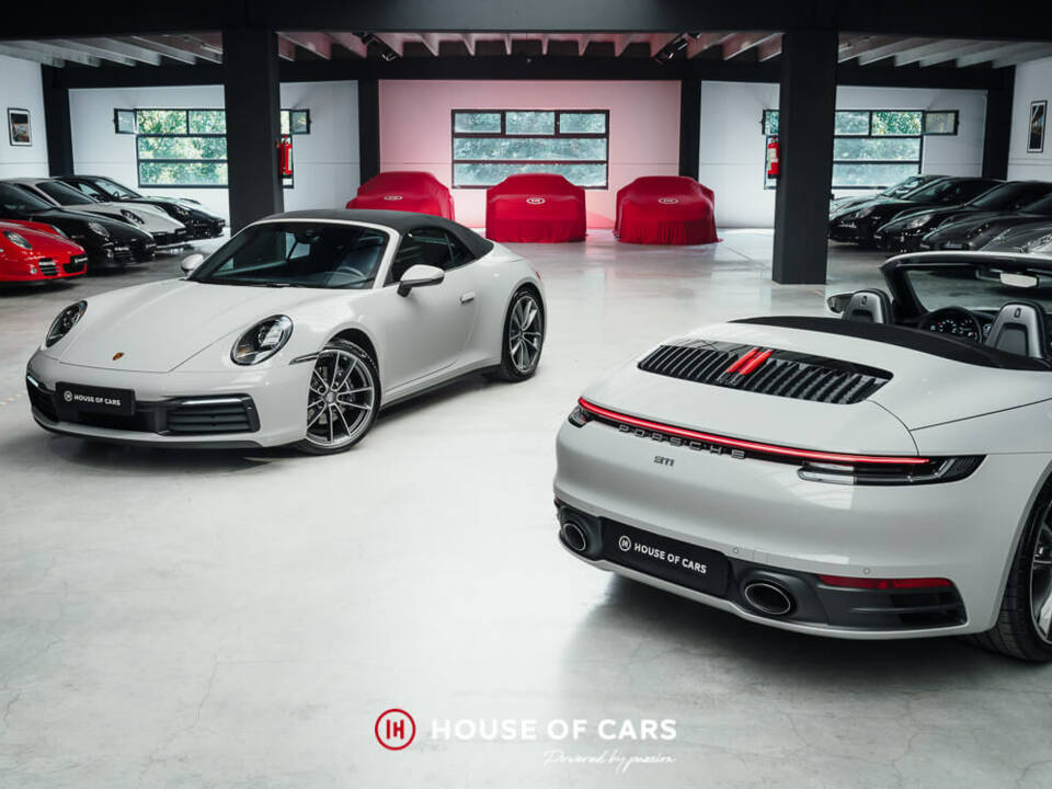Immagine 1/23 di Porsche 911 Carrera (2019)