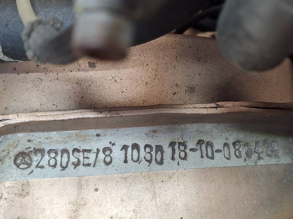 Image 73/73 of Mercedes-Benz 280 SE (1971)