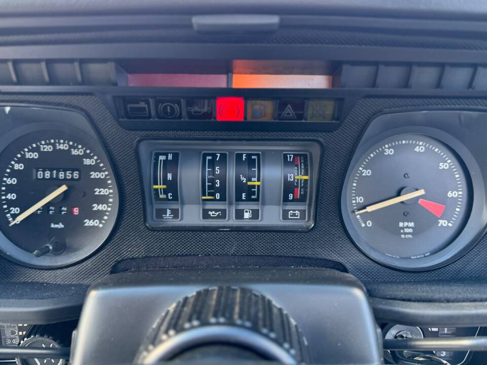 Imagen 15/30 de Jaguar XJ-S Convertible (1989)