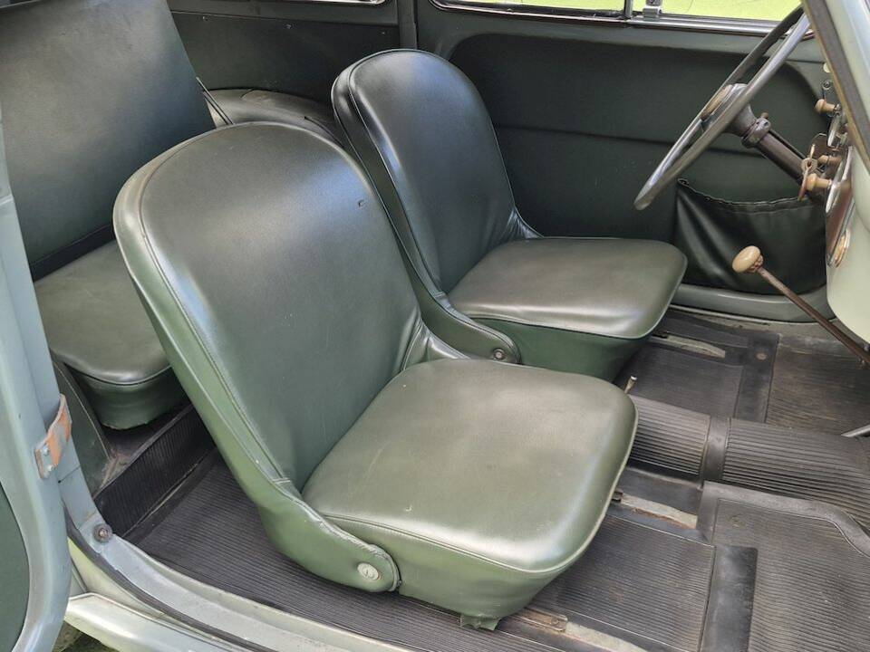 Image 42/60 of FIAT 500 C Belvedere (1954)