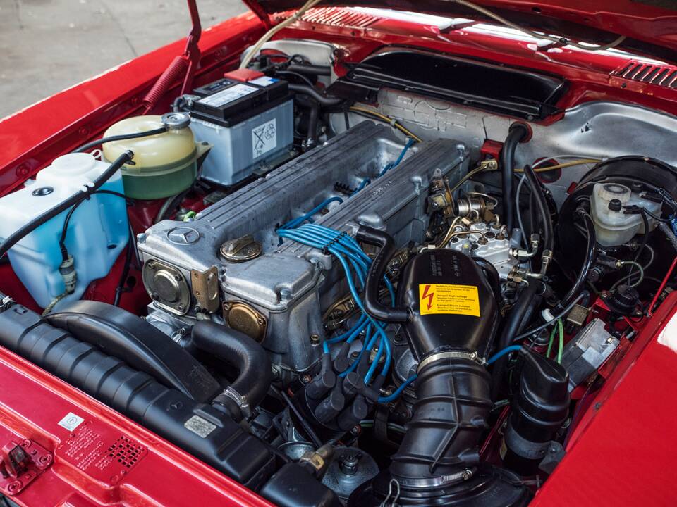 Bild 12/15 von Mercedes-Benz 280 SL (1983)