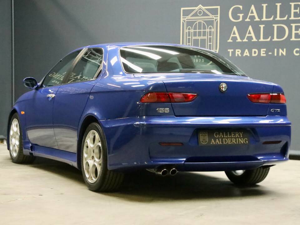 Image 38/50 of Alfa Romeo 156 3.2 V6 GTA (2003)