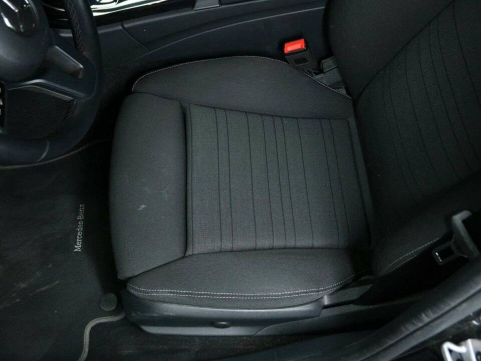 Bild 16/49 von Mercedes-Benz C 220 d 4MATIC (2021)