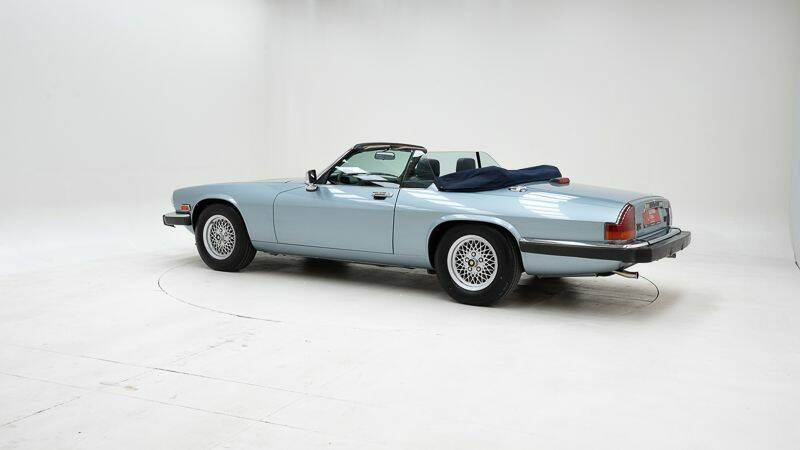Immagine 4/15 di Jaguar XJS 5.3 V12 (1990)