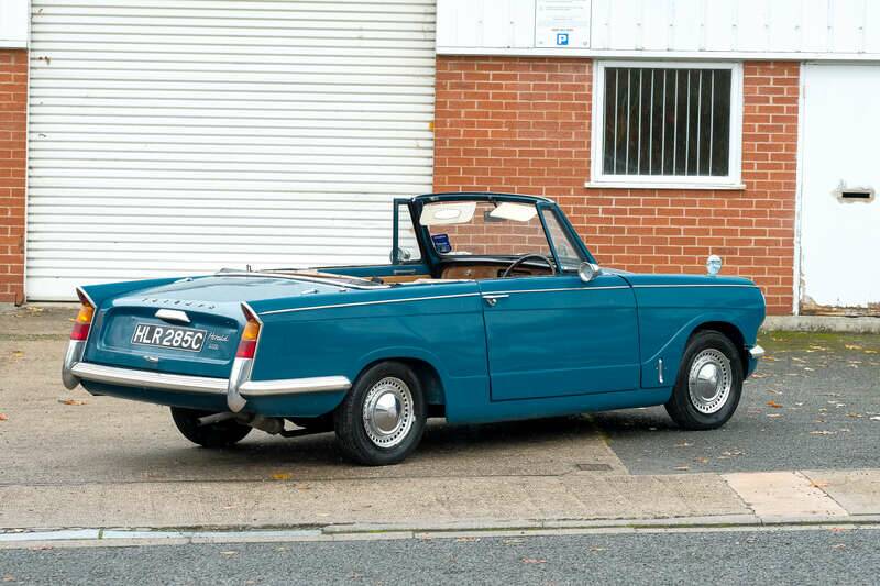 Bild 17/50 von Triumph Herald 1200 (1965)
