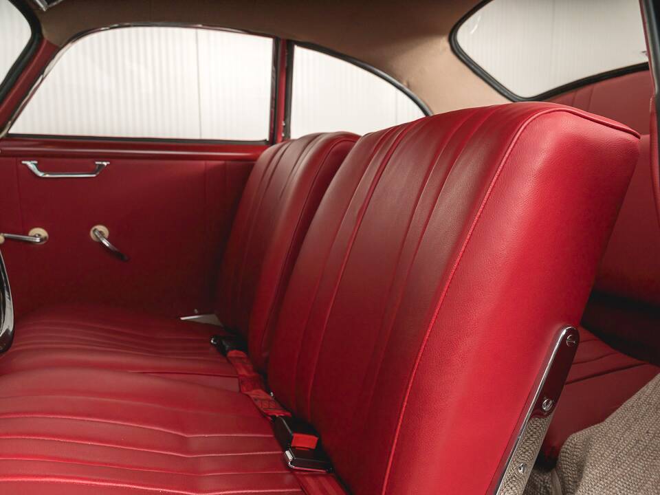 Immagine 23/36 di Porsche 356 1500 Super (1953)
