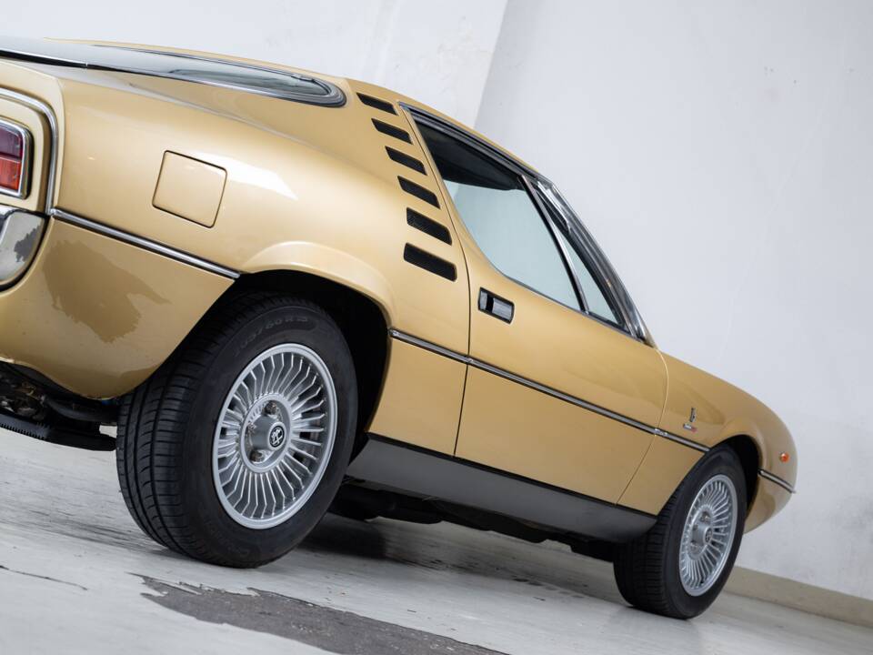Bild 37/40 von Alfa Romeo Montreal (1974)